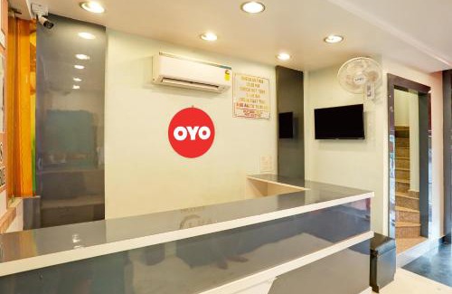 Alambagh Hotel | Hotel O PRV Hotel