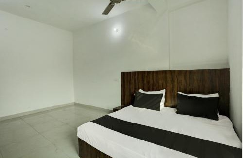 Gurugram Hotel | Hotel O Rajhans