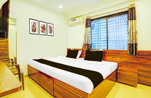 Shirdi Hotel | Hotel O Shirdi Midtown