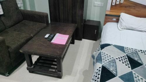 Faizabad Hotel | Hotel O Siya Ji Palace Guest House And Restaurant