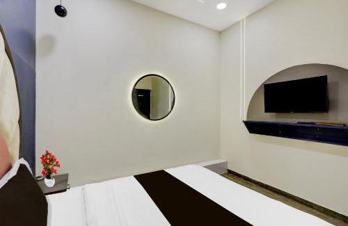Surat Hotel | Hotel O The Superior