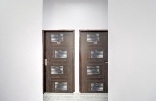 Gurugram Hotel | Hotel O White House