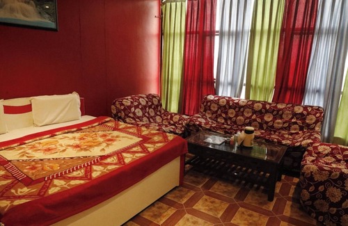 Bharatpur Hotel | Hotel Om Complex