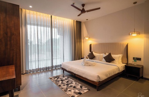 Raipur Hotel | Hotel Omaya Garden