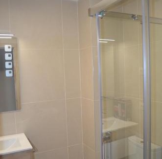 La Marina Hotel | Hotel Onyarbi