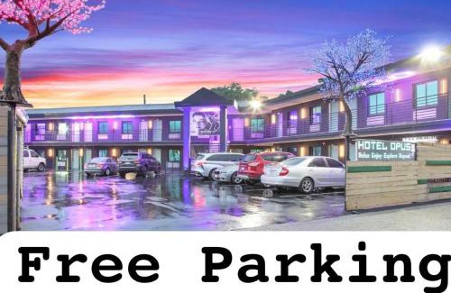 Baychester Hotel | Hotel OPUS Bronx Near Bay Plaza Mall