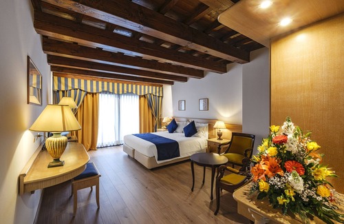 Ferrara Hotel | Hotel Orologio