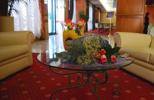 Pomezia Hotel | Hotel Palace 2000