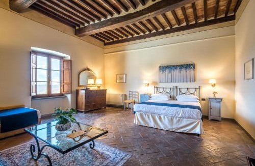 Castellina in Chianti Hotel | Hotel Palazzo Squarcialupi