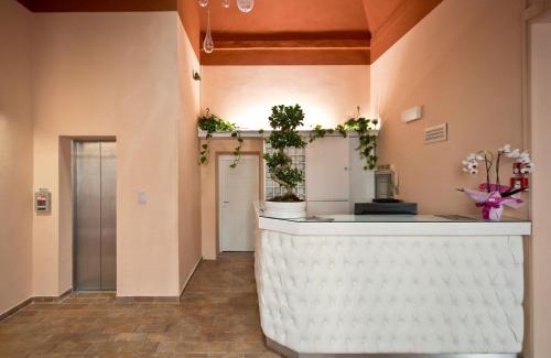 Colle di Val d'Elsa Hotel | Hotel Palazzo Renieri - 3stelle S