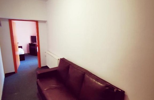 Busteni Hotel | Hotel Paraul Rece