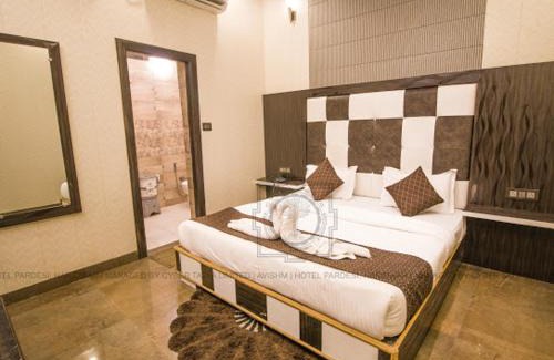 Haridwar Hotel | Hotel Pardesi,Har ki pauri Road Haridwar