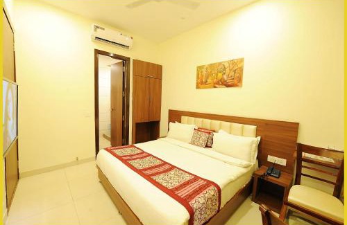 Amritsar Hotel | HOTEL PEGAAM PALACE Near Shiva Ji Park - Providing Fully Air Conditioned & Spacious Rooms - Restaurant - Free Wi-fi And Free Parking Available - A Premium Hotel In Amritsar