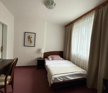 Kamyk House | Hotel-Pension KAMÝK