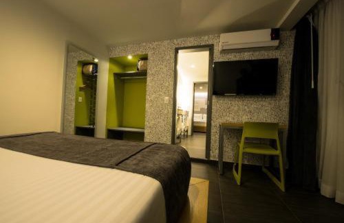 Downtown Guadalajara Hotel | Hotel Perla Central