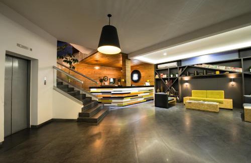 Downtown Guadalajara Hotel | Hotel Perla Central