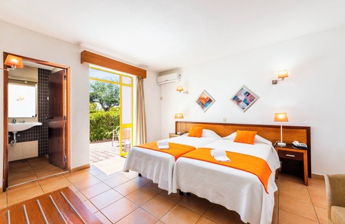 Quarteira Hotel | Hotel Pinhal do Sol