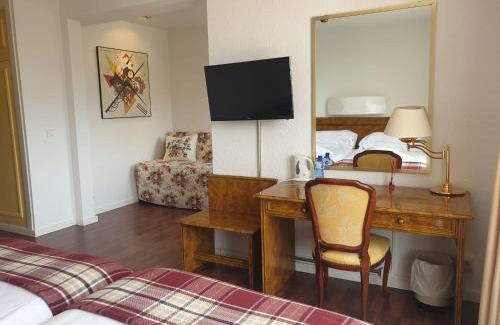 Tarrega Hotel | Hotel Pintor Marsà