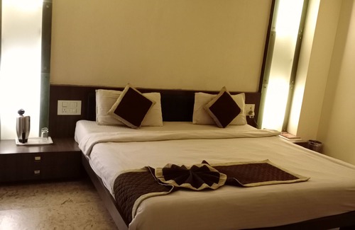 Junagadh Hotel | Hotel Platinum