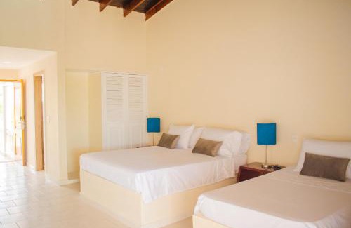 Arroyo de Piedra Hotel | Hotel Playa Palmeras Cartagena