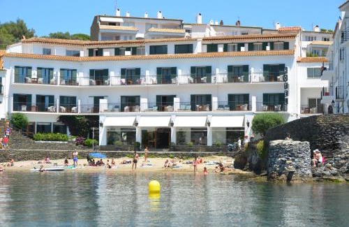 Cadaques Hotel | Hotel Playa Sol