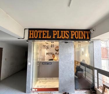 Navrangpura Hotel | Hotel Plus Point