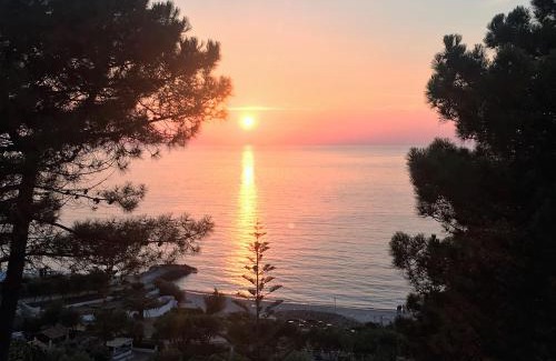 Parghelia Hotel | Hotel Porto Pirgos