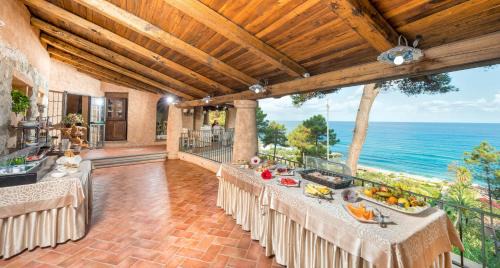 Parghelia Hotel | Hotel Porto Pirgos