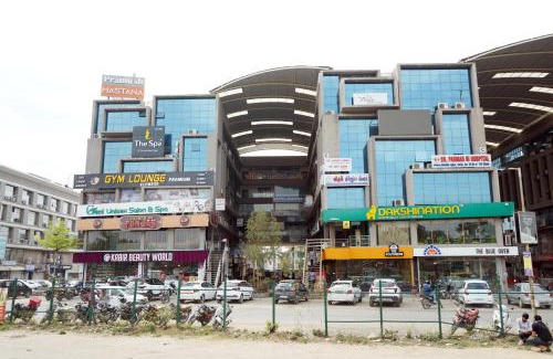 Gandhinagar Hotel | HOTEL PR VILLA