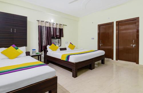 Mathura Hotel | Hotel Pragati Palace, Near Krishna Janambhumi, Mathura