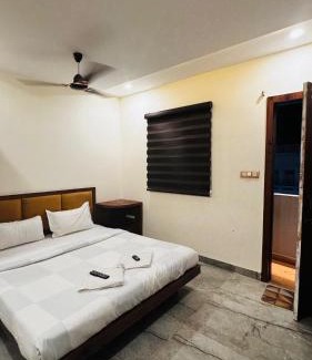 Ujjain Hotel | Hotel PRAKASHAM