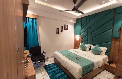 Ahmedabad Hotel | Hotel Prime Villa Gurukul