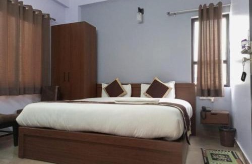 Haridwar Hotel | Hotel Prithvi Haridwar - Excellent Stay with Family, Parking Facilities