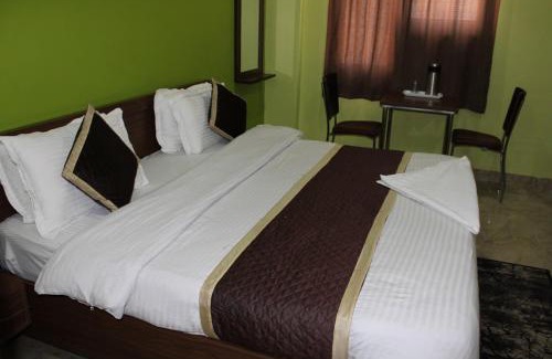 Haridwar Hotel | Hotel Prithvi Haridwar - Excellent Stay with Family, Parking Facilities