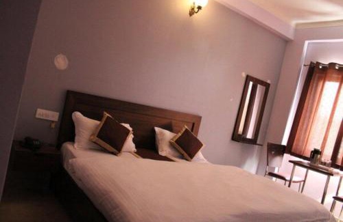 Haridwar Hotel | Hotel Prithvi Haridwar - Excellent Stay with Family, Parking Facilities