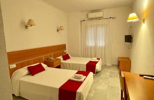 Palos de la Frontera Hotel | Hotel Puerto de Palos (La Rabida)