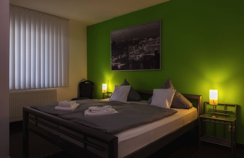 Brechtorf Hotel | Hotel Rühen, 24 Stunden Check in, kostenfreie Parkplätze