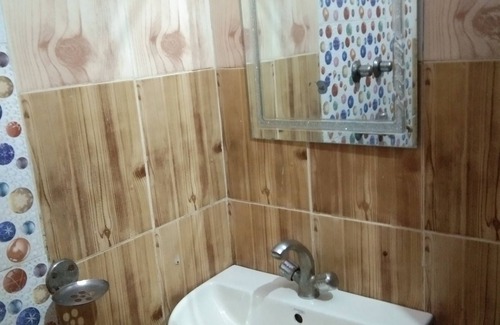 Agra Hotel | Hotel Rashmi Palace .