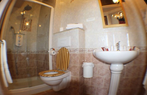 Cordes-sur-Ciel Hotel | Hotel Raymond VII