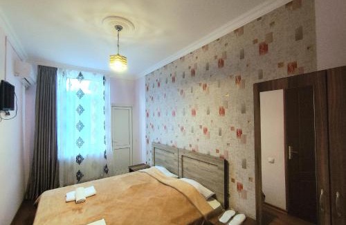 Akhaltsikhe Bed & Breakfast | Hotel "Red House"