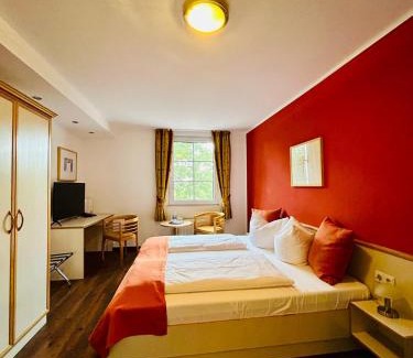 Altlandsberg House | Hotel Reindahls