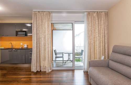 Uster District Apartment | Hotel Residence Loren
