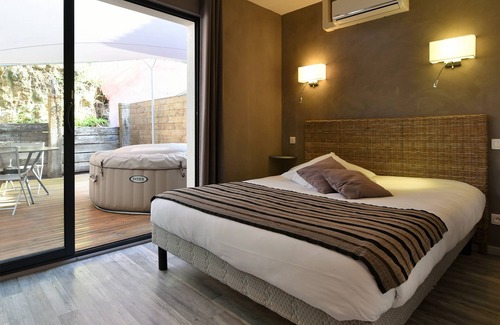 Vallon-Pont-d'Arc Hotel | Hotel Restaurant le Belvedere