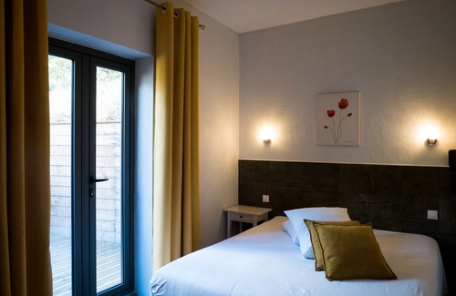 Vallon-Pont-d'Arc Hotel | Hotel Restaurant le Belvedere