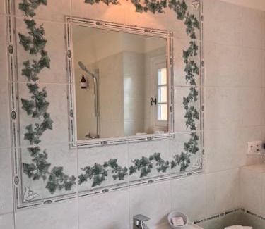 Fayence Hotel | Hotel-Restaurant Le Moulin De La Camandoule