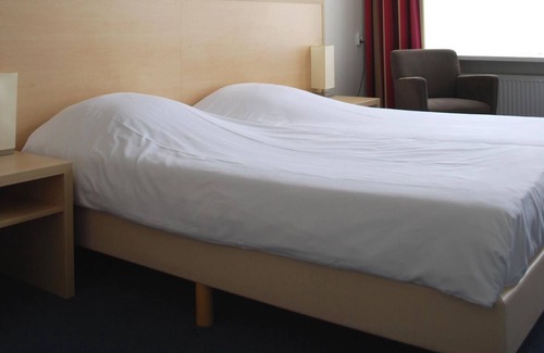 Municipality of Delfzijl Hotel | Hotel Restaurant Noordooster