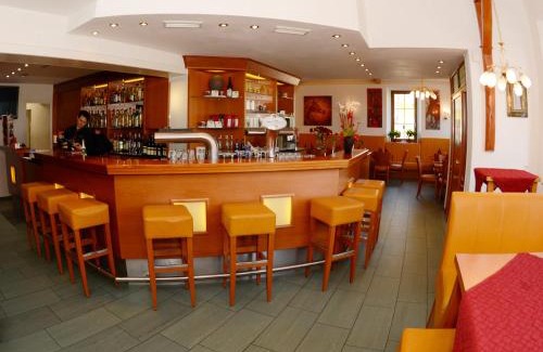 Dueren Hotel | Hotel-Restaurant Rotes Einhorn Düren * Superior