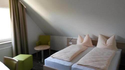 Haseluenne House | Hotel Restaurant Zum Wacholderhain