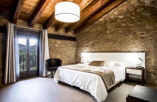 Mora de Rubielos Hotel | Hotel Restaurante Masía la Torre