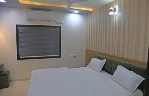 Rajpipla House | Hotel Reva Vihar, Garudeshwar